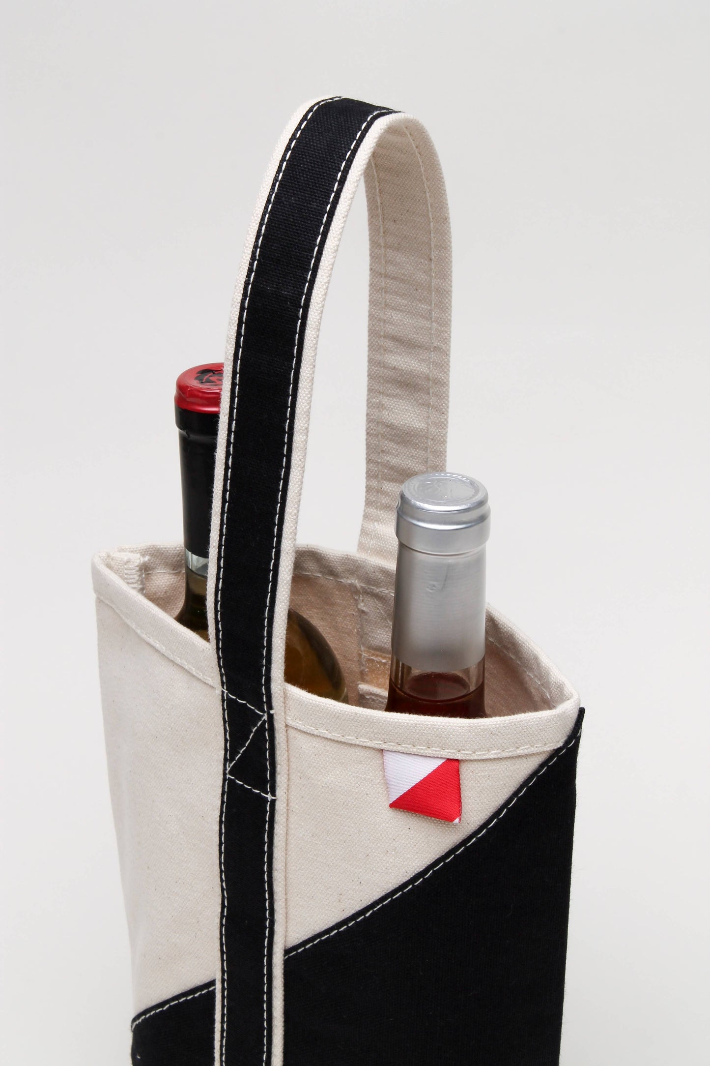 Black: Contemporary Double Bottle Canvas Wine Gift Bag