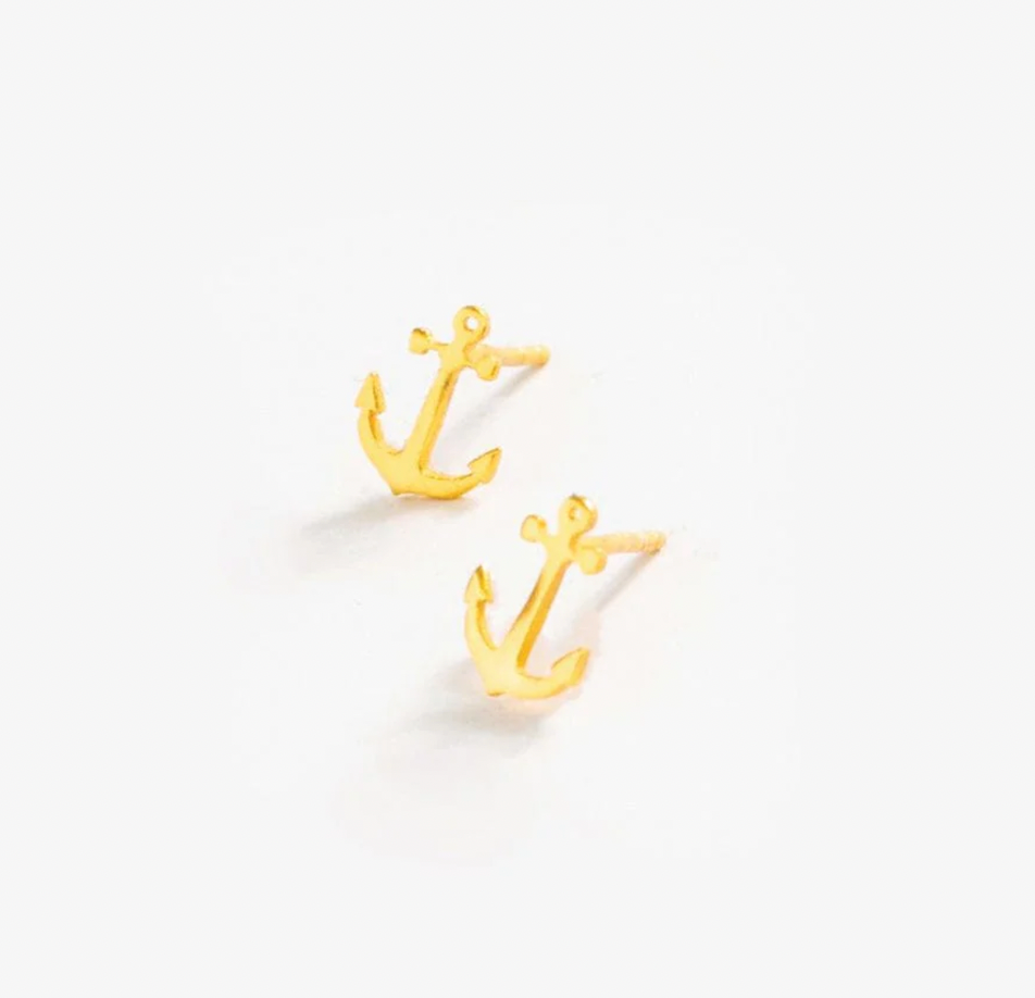 Anchor stud earrings
